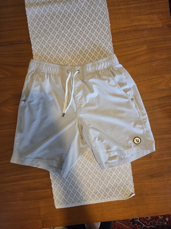 Vuori Other - Vuori Light Gray Men's Drawstring Shorts